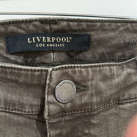 Liverpool women’s Jeans
Size 14W - Picture 2 of 6